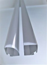 LED profil RO30 - rohový s difuzorem HRANATÝ mléčný (opál)